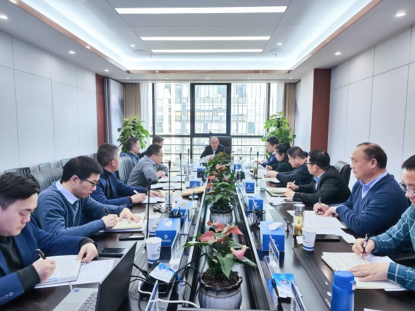 安徽ag亚娱集团地产集团党委召开民主生涯会会前征求定见座谈会